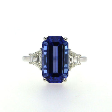 Tanzanite and Diamond Ring