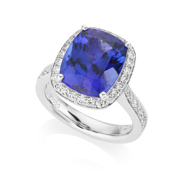 Tanzanite and Diamond Ring